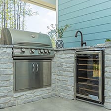 summer kitchen with wine cooler in jacksonville and st. augustine fl